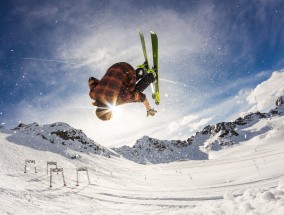 足彩网官方网站：特尔施特根坦然面对巴萨决策，尊重俱乐部选择乔安