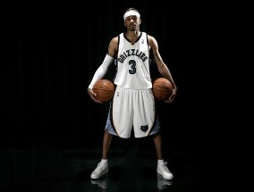 【足彩网首页】展翼！威廉姆斯滑翔暴扣，点燃新赛季激情之夜