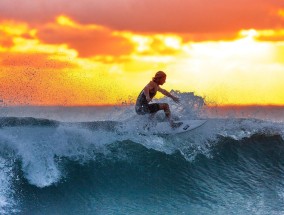 足彩网官方网站-吉多-罗德里格斯婉拒尤文图斯，今日赴瓦伦西亚完成体检与签约