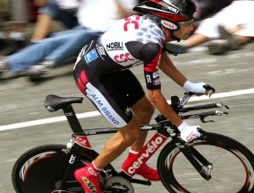 【足彩网首页】尼克斯队积极寻求交易亚布塞莱，本赛季表现未达预期引管理层失望