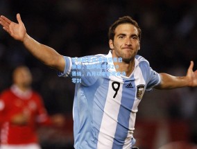 足彩网平台|客场坚盾启新章，巴萨国王杯2-0晋级，八月以来首现客场零封