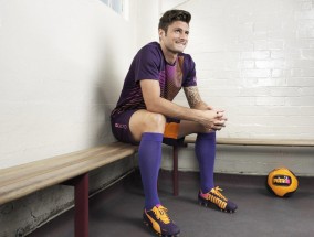 中国足彩网：伊恩·索普，鱼雷战神的游泳传奇与永恒波澜